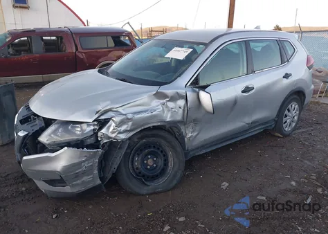 2018 Nissan Rogue S z USA, uszkodzony, nr VIN 5N1AT2MV8JC728609